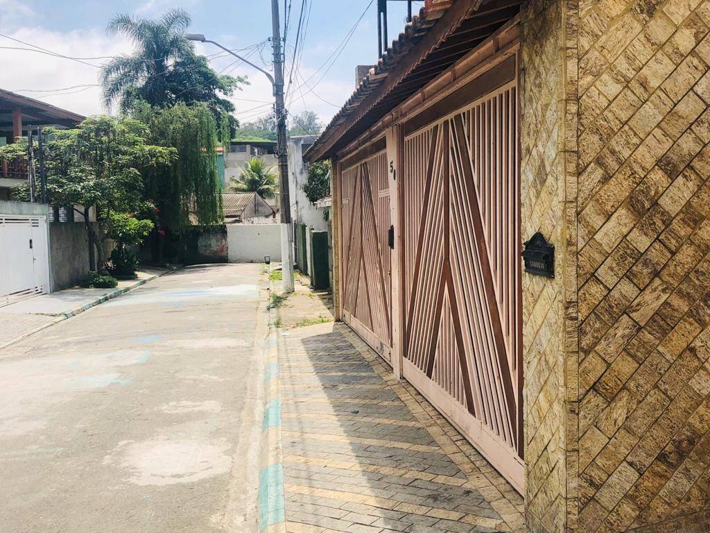 Sobrado à venda com 4 quartos, 250m² - Foto 5