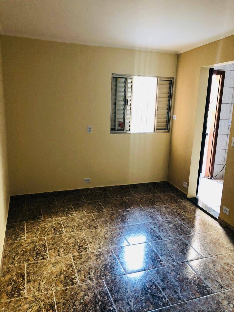 Sobrado à venda com 4 quartos, 250m² - Foto 7