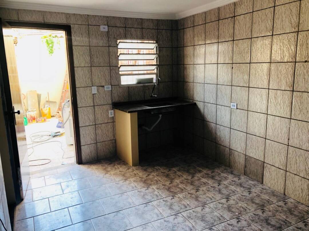 Sobrado à venda com 4 quartos, 250m² - Foto 24