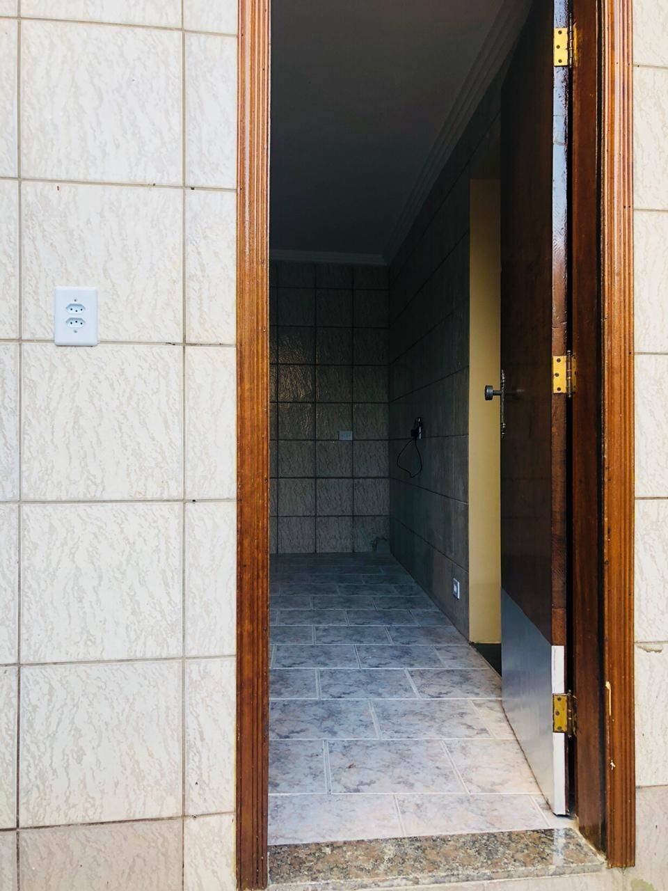 Sobrado à venda com 4 quartos, 250m² - Foto 26