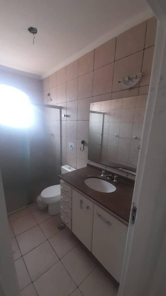 Casa à venda com 3 quartos, 210m² - Foto 13