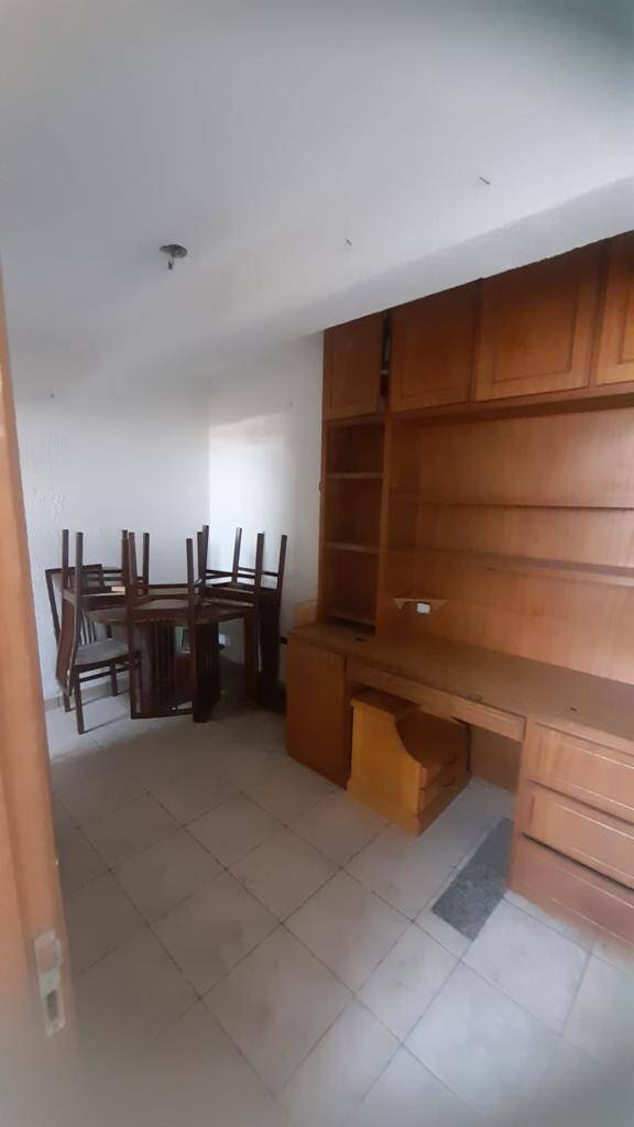 Casa à venda com 3 quartos, 210m² - Foto 19