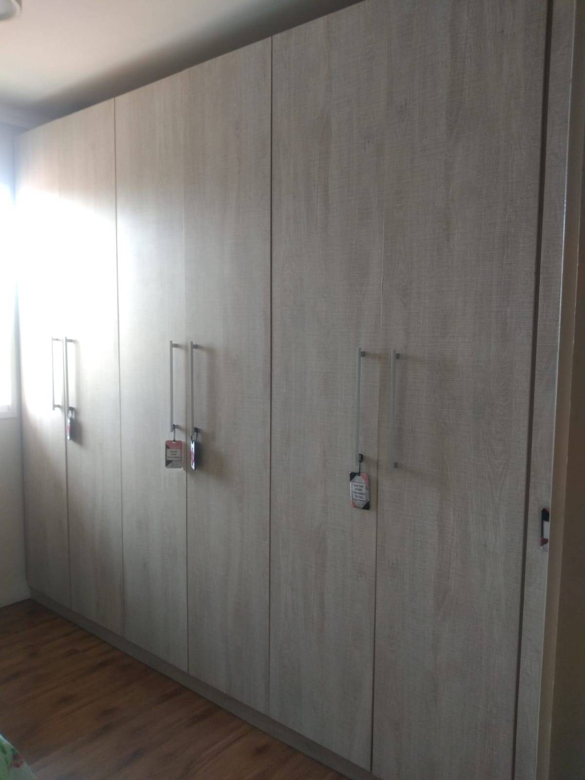 Apartamento à venda com 2 quartos, 64m² - Foto 9