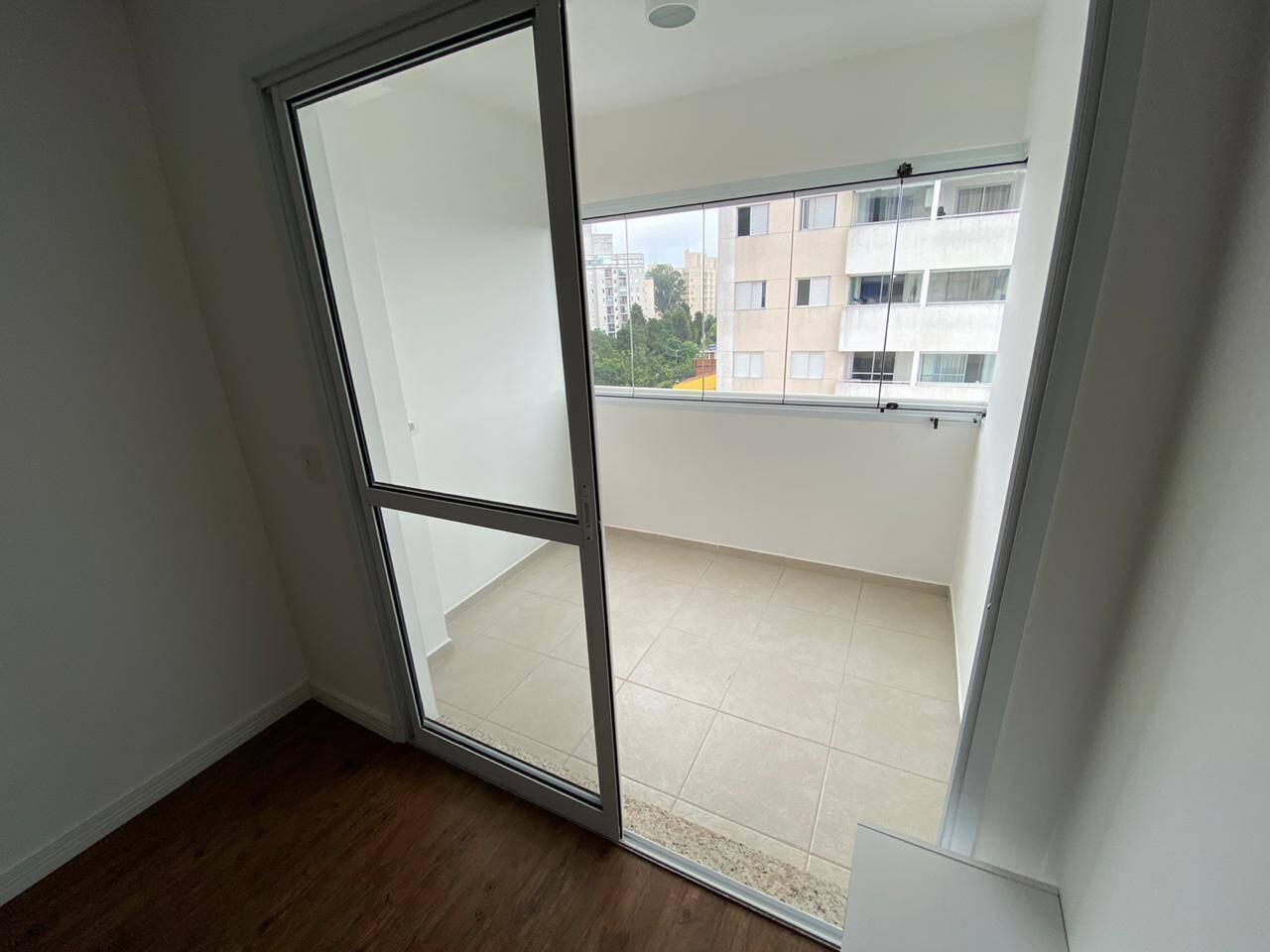 Apartamento à venda com 2 quartos, 56m² - Foto 5