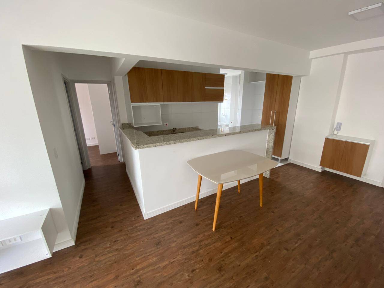 Apartamento à venda com 2 quartos, 56m² - Foto 4