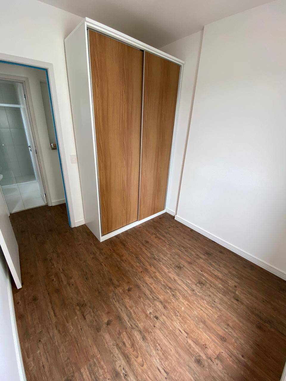 Apartamento à venda com 2 quartos, 56m² - Foto 11