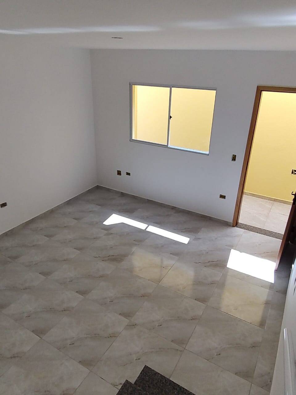 Casa de Condomínio à venda com 2 quartos, 70m² - Foto 1