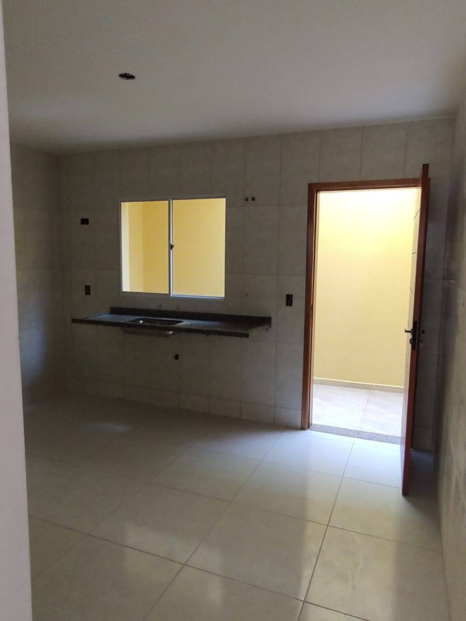 Casa de Condomínio à venda com 2 quartos, 70m² - Foto 4