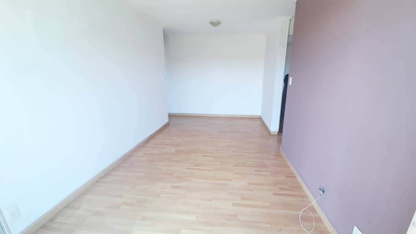 Apartamento à venda com 2 quartos, 53m² - Foto 3