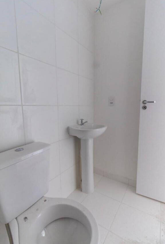 Apartamento à venda com 2 quartos, 38m² - Foto 10