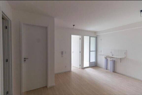 Apartamento à venda com 2 quartos, 38m² - Foto 13