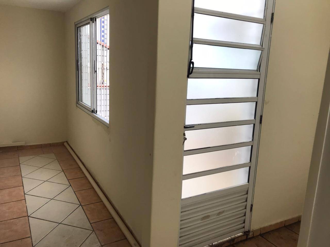 Sobrado para alugar com 3 quartos, 150m² - Foto 3