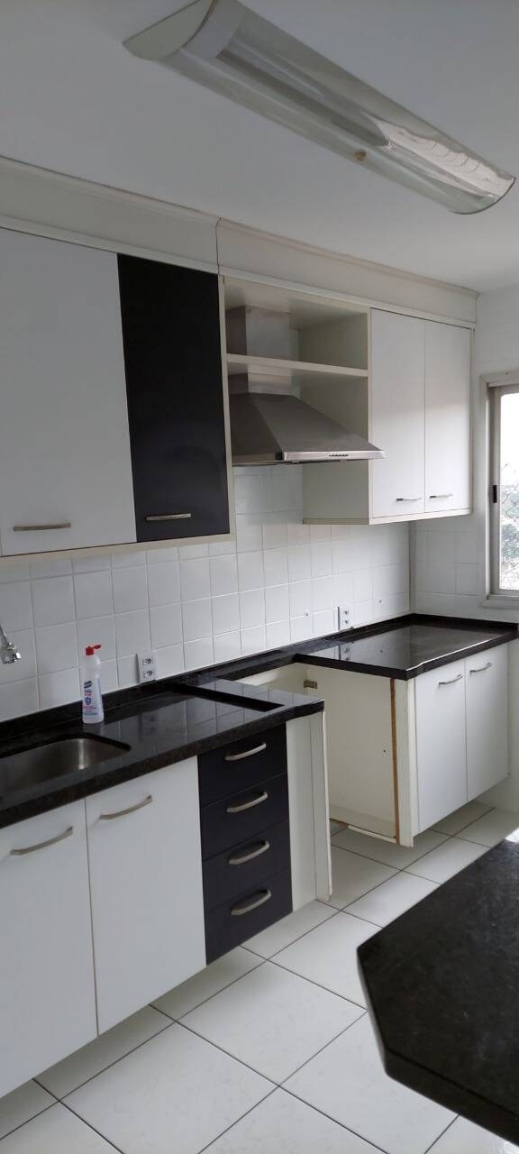 Apartamento à venda com 3 quartos, 110m² - Foto 6