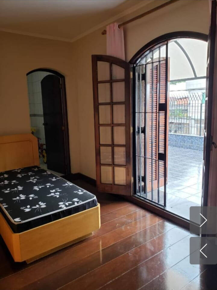 Casa à venda com 4 quartos, 206m² - Foto 16