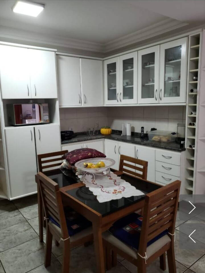 Casa à venda com 4 quartos, 206m² - Foto 29