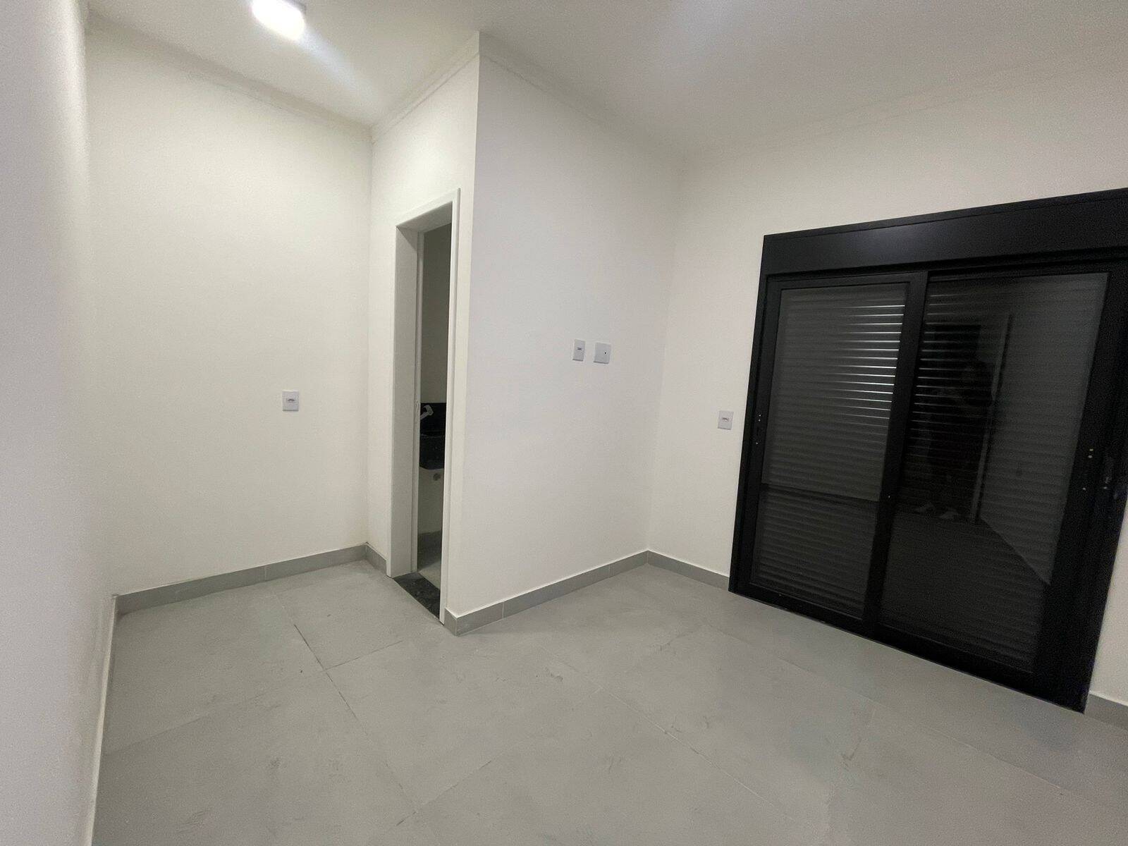 Casa à venda com 3 quartos, 136m² - Foto 18