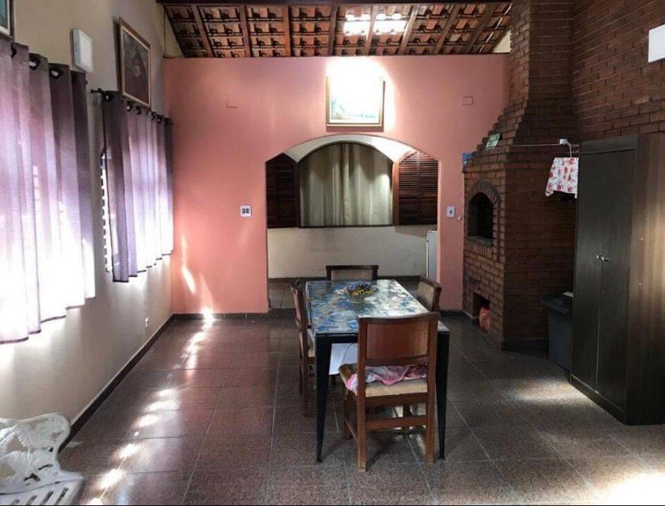 Sobrado à venda com 4 quartos, 250m² - Foto 5