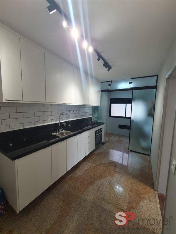 Apartamento à venda com 3 quartos, 114m² - Foto 6