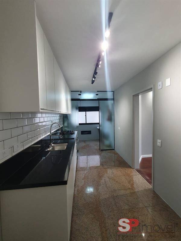 Apartamento à venda com 3 quartos, 114m² - Foto 7