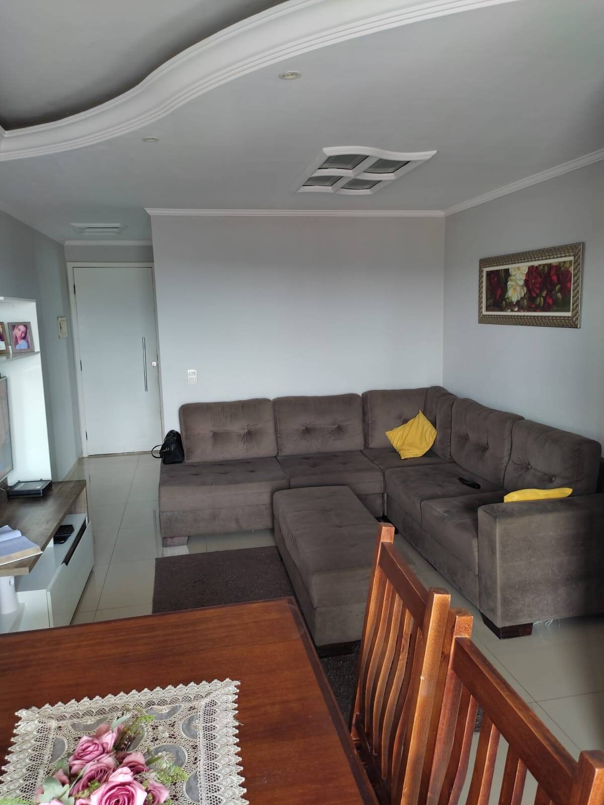 Apartamento à venda com 3 quartos, 61m² - Foto 2